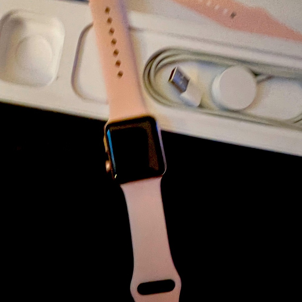 Apple Watch series 3 rose gold